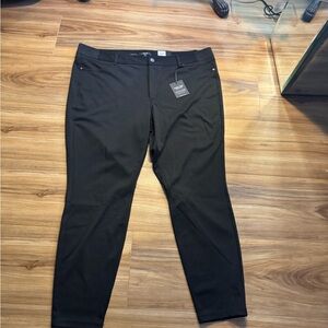NWT Simply Vera Vera Wang Black Skinny Pants